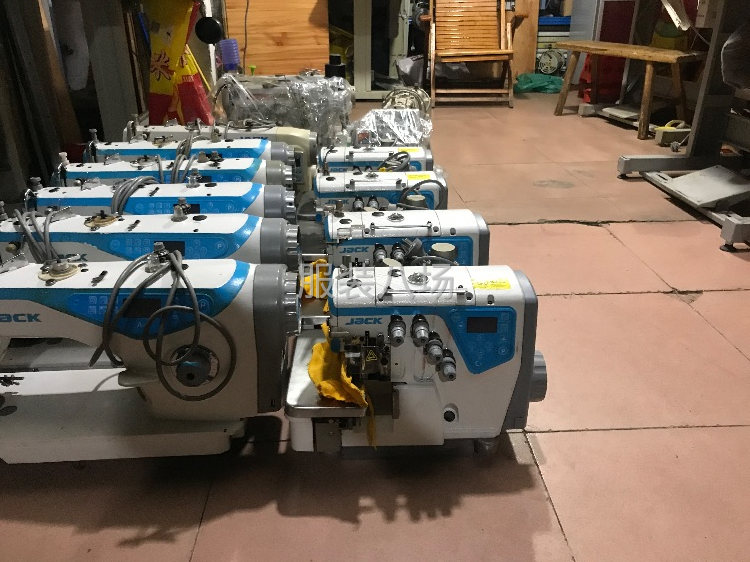 現有杰克電腦平車,杰克C4的打邊車。銀箭電腦冚在等出租或出售-第1張圖片