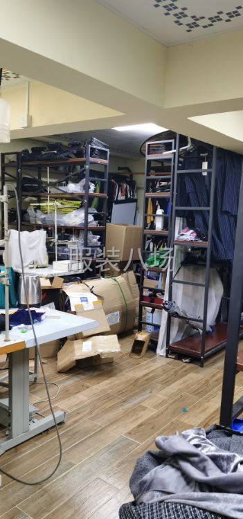 转让服装工作室所有东西-第2张图片