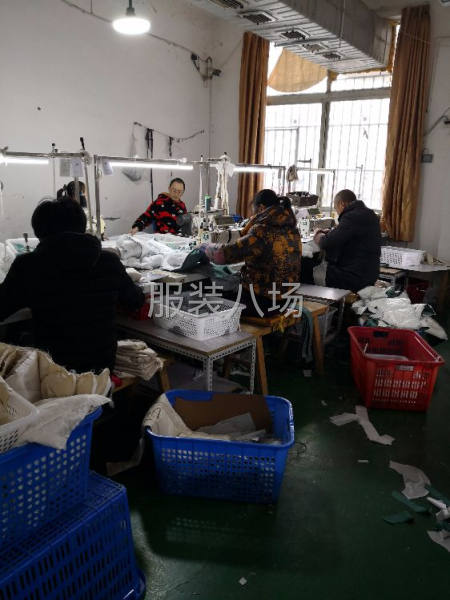专业生产女式时装-第6张图片