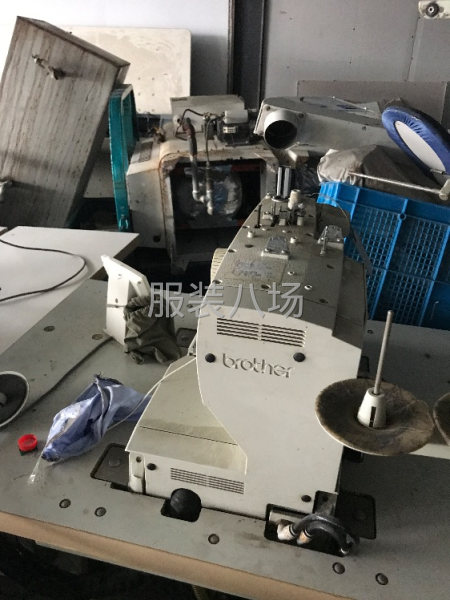 日本兄弟电脑平机100多台，圆头锁眼，电脑钉扣机-第5张图片