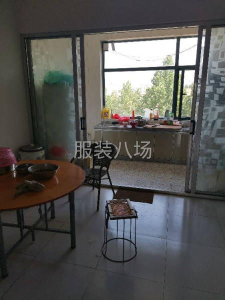 本厂招工  整件车工十人  主要加工风衣派克服常年有活-第3张图片