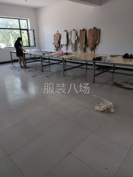 本廠招工  整件車工十人  主要加工風衣派克服常年有活-第2張圖片