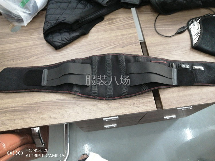 招紙格師傅一名  車板一名  車位多名-第4張圖片