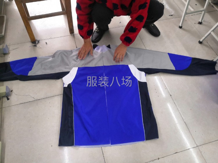 梦蝶服饰，加工厂-第2张图片