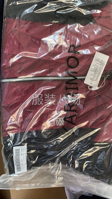 大量库存衣服处理，有人收吗-第3张图片