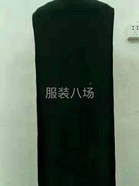 2款毛衣找买家-第1张图片