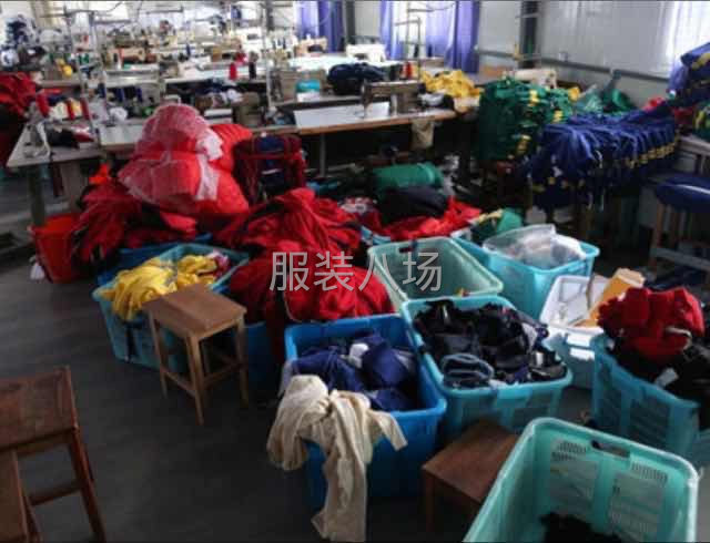 承接时装加工，寻求档口网店长期合作-第1张图片