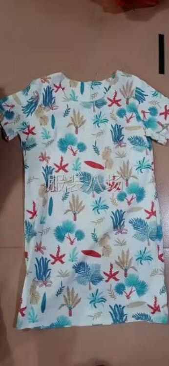 《馨梦缘服饰》欢迎各位老板-第3张图片