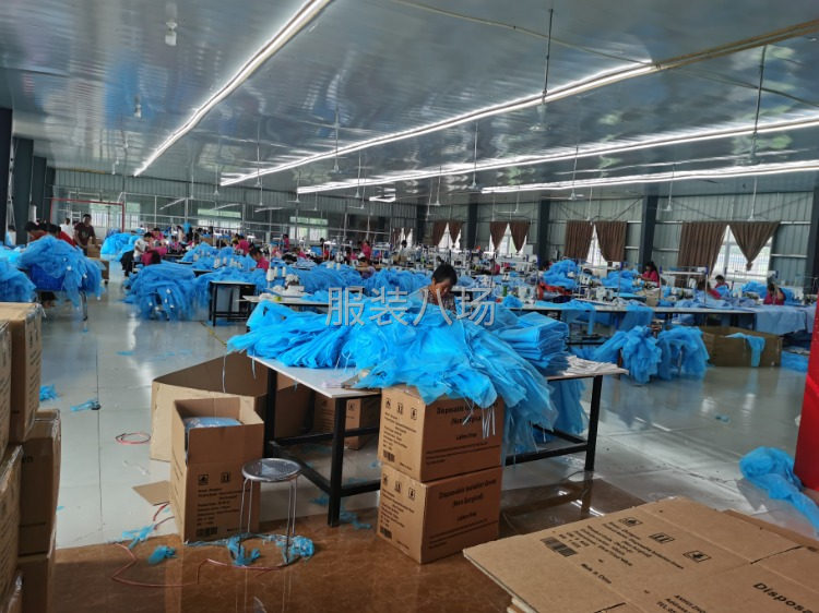 加工隔离服工人150人-第1张图片