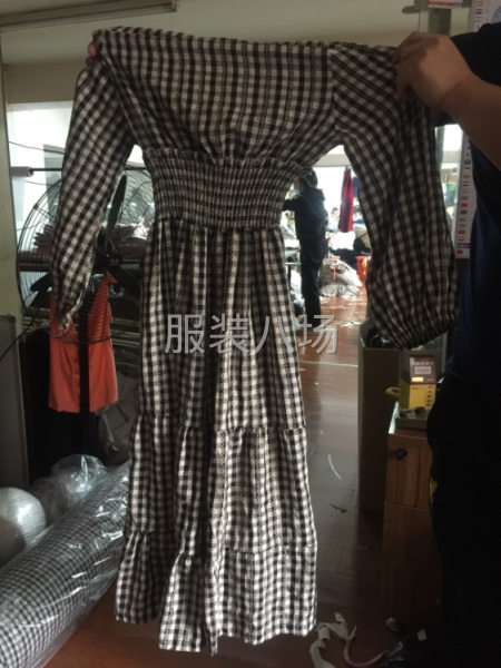 專做各種中高檔時裝-第1張圖片