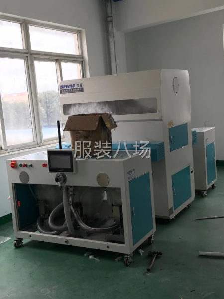 專業(yè)跑膽布、沖棉沖棉絎線加工，男裝壓膠壓籿服裝加工-第3張圖片