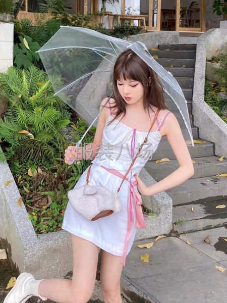 服装加工厂质量高端可生产各种服饰-第1张图片