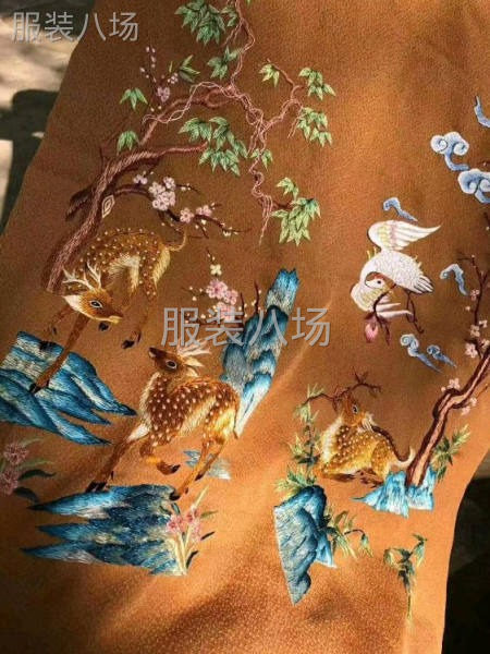 承接电脑绣花：平绣、立体绣、珠片绣等等-第1张图片