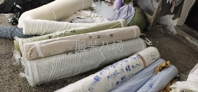 急招整件车位-第1张图片