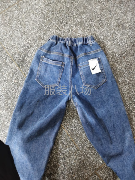 诚招熟练整件车工做裤子-第3张图片