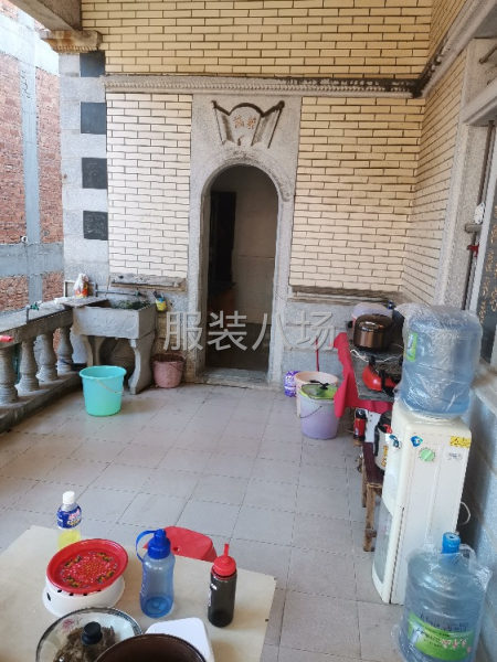 房屋出租，也可以單間出租，也可以自己買平車做的，交通方便-第6張圖片