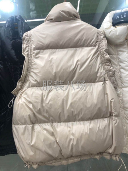 常年承接羽绒服，棉衣，工装，户外压胶服，裤子-第6张图片