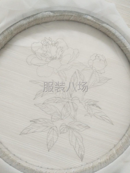承接各类汉服、旗袍、时装等高端手推绣花.-第2张图片