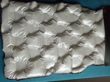 undefined - 加工定制离型纸转移面料尼龙起皱离型纸金属感高端棉服羽绒服面料 - 图9