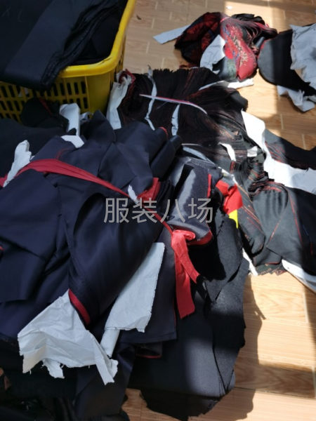 招包月车工10名，记件车工15名，做针织秋装，尼子，量大款式-第1张图片