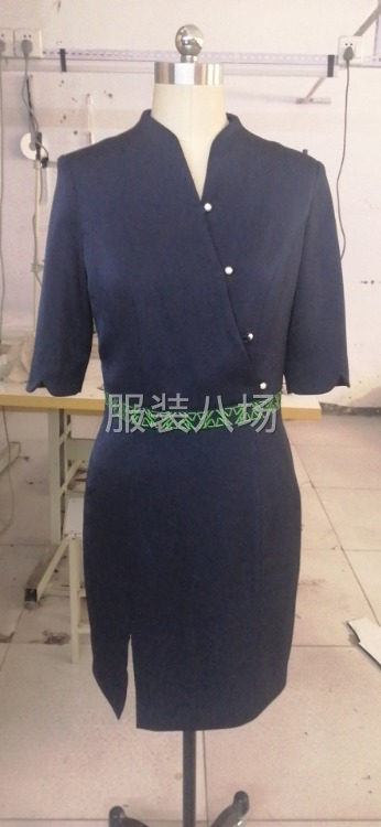 谦之鹤服饰承接：职业装，西服，连衣裙，风衣，大衣，欢迎来电-第6张图片
