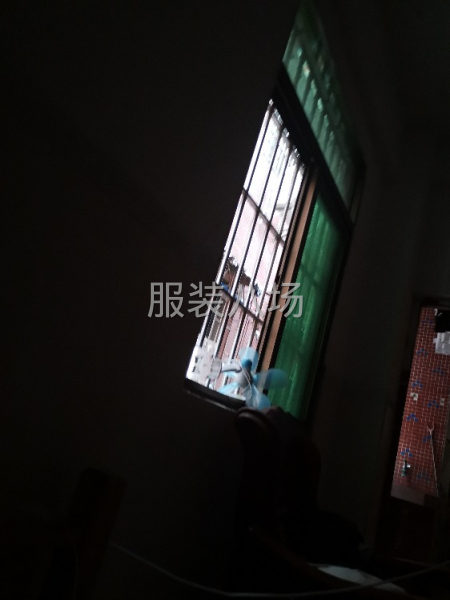 收购库存衣服布料-第1张图片
