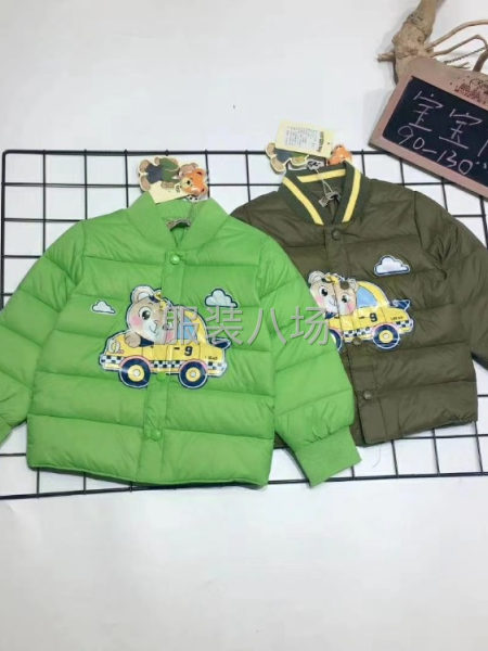 廣州最大實體尾貨倉庫 常年供應四季服裝 全新精品男女裝 童裝-第4張圖片