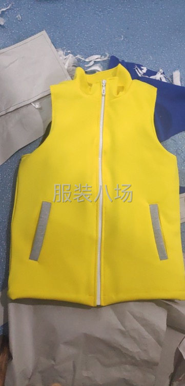 裁片外发：校服运动服，马甲，数量大-第2张图片