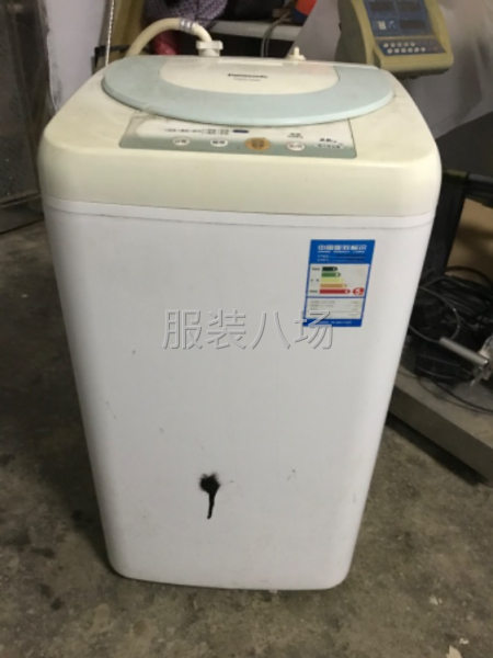 转让小冰箱一个冰柜一个，水空调两个，绑边车三台，全自动洗衣机-第1张图片