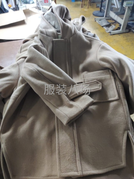 慈湖路口急招整件女装半精做车工若干名，工价高，吃住方便，空调-第1张图片