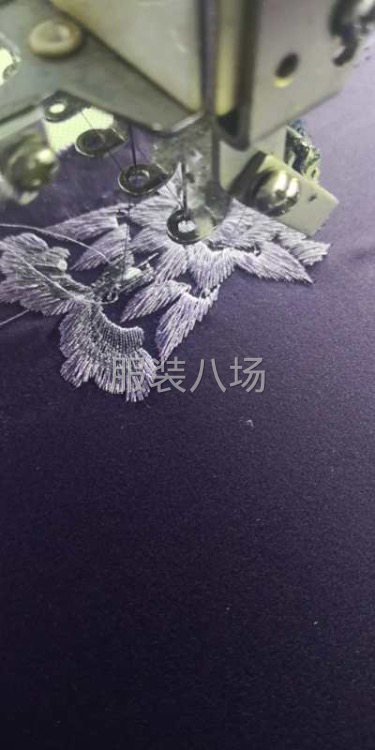 工廠在成都附近有需要裁片加工，服裝繡花面料，家紡條碼各種繡花-第8張圖片