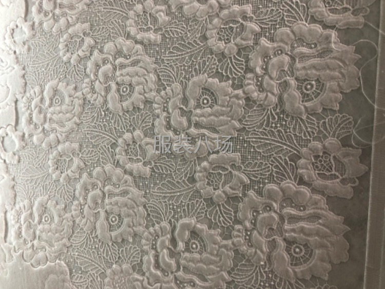 工厂在成都附近有需要裁片加工，服装绣花面料，家纺条码各种绣花-第5张图片