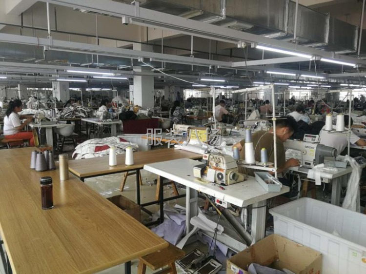 长年对外接单加工裁片包工包料也可以（下半年专业做羽绒服）-第1张图片