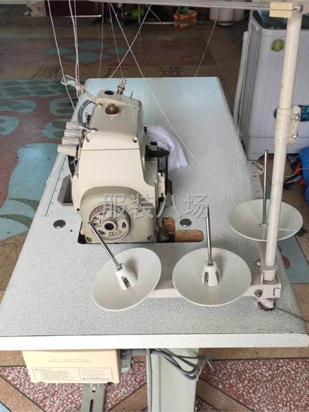 转让八九成新杰克五线拷边机一台-第2张图片