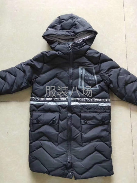 品牌小馬嘟嘟，棉衣羽絨服，200件起批25元，能全清私聊-第2張圖片