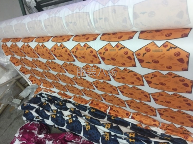 多彩数码印花，承接各种匹布，裁片，烧花，欢迎来电咨询-第1张图片