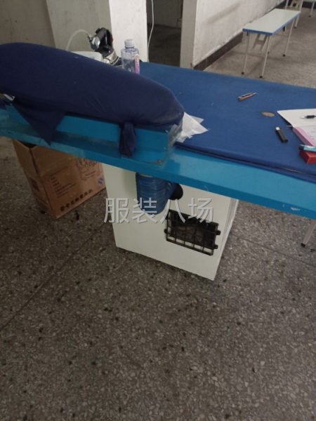 一台烫台，九成新，没有太大的瑕疵-第2张图片