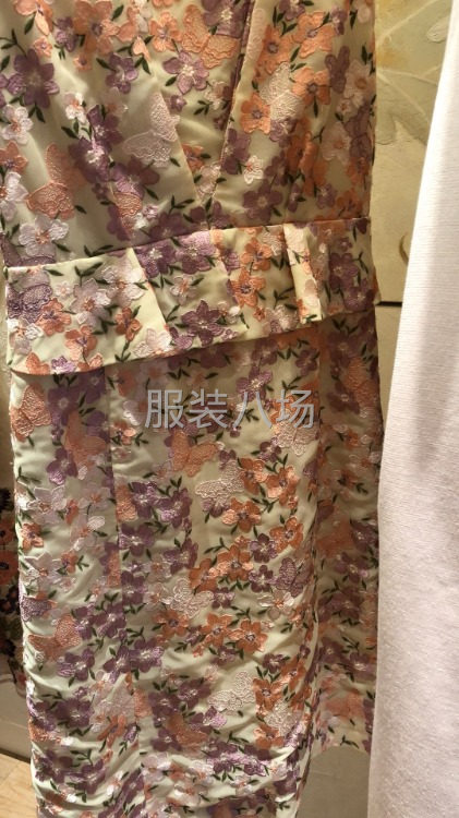 专业绣花厂，承接各类旗袍绣汉服绣  裁片绣 贴花等各类绣花-第9张图片