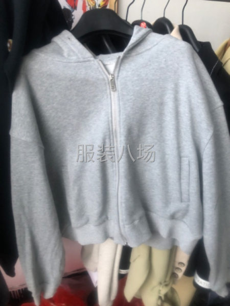 本厂常年加工四号桥。二号楼中老年女装。招平车工数名夫妻档优先-第3张图片