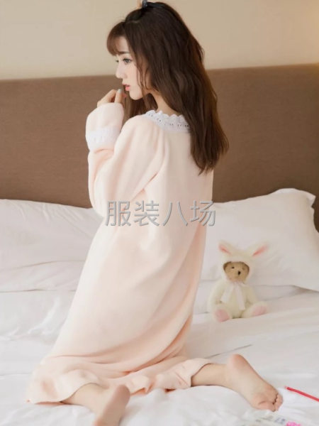 常年外放睡衣家居服，款式很多，莫代尔面料多，其他面料也有-第2张图片