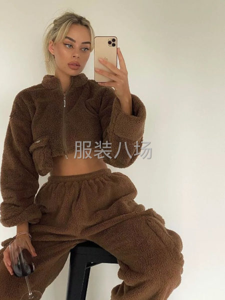 承接四号桥网店，服装制版、封样、生产加工。地址常熟莫城三-第1张图片