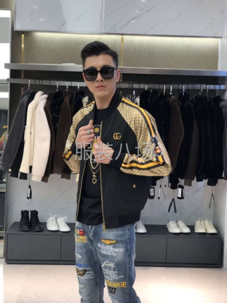 休闲男装高端市场自产自销，量大款式简单价格高，招整件夫妻工若-第1张图片