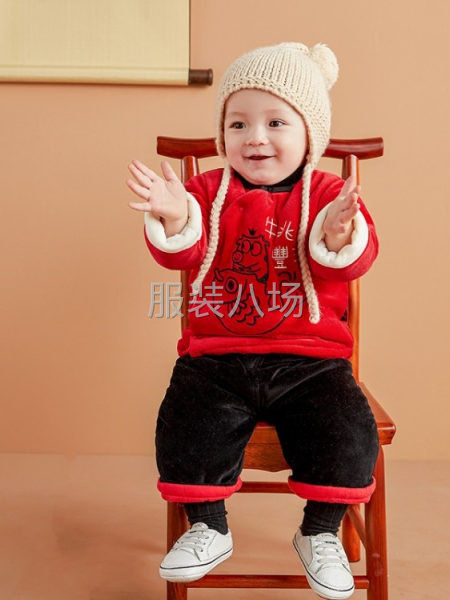 招聘服裝制板師，設計師，裁剪總管面輔料采購一名-第1張圖片