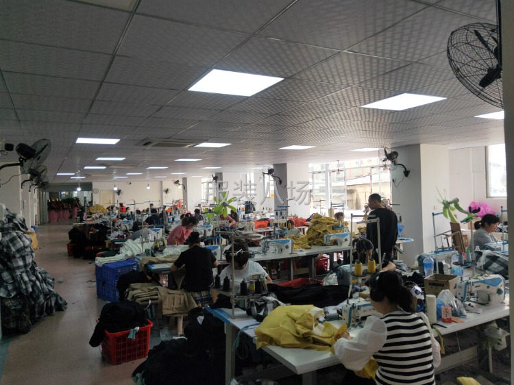 服装加工厂找客户。-第1张图片