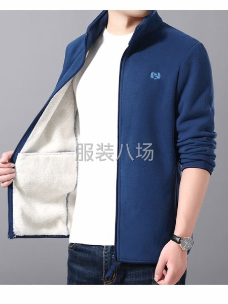 招服装带货主播-第4张图片