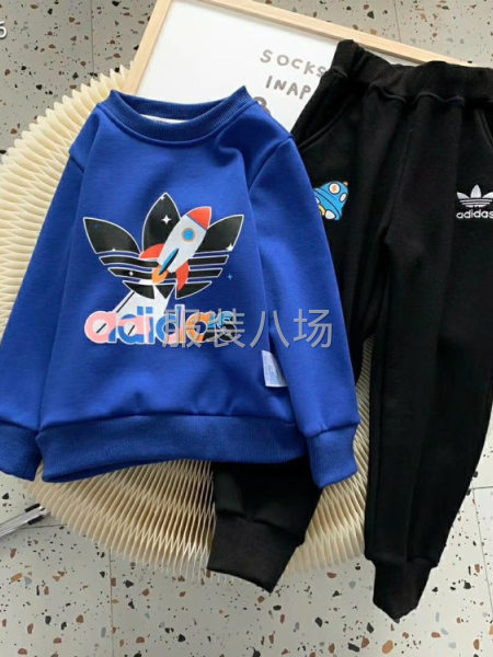 潮牌童装实力工厂，款式多出款速度快-第1张图片