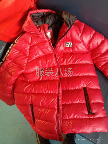 承接各种款式，各种单量，要需要加工，老板前来洽谈，利川良城服-第1张图片