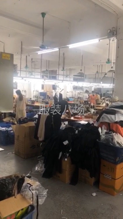 工厂承接各类服装订单，加工代加工，欢迎咨询。-第1张图片