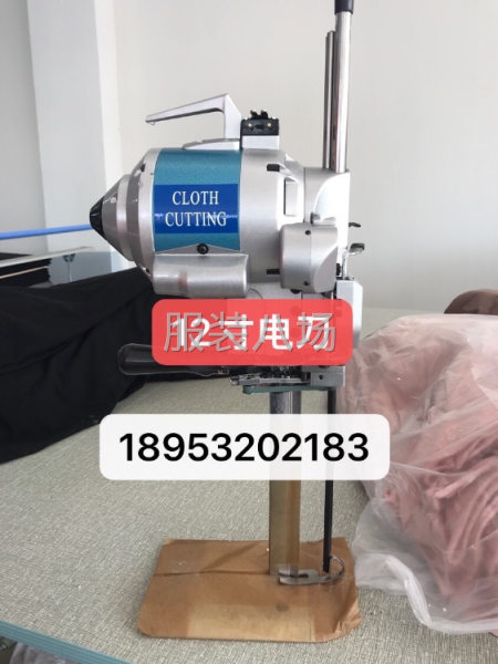 案板货架服装设备颗粒取暖炉等-第5张图片