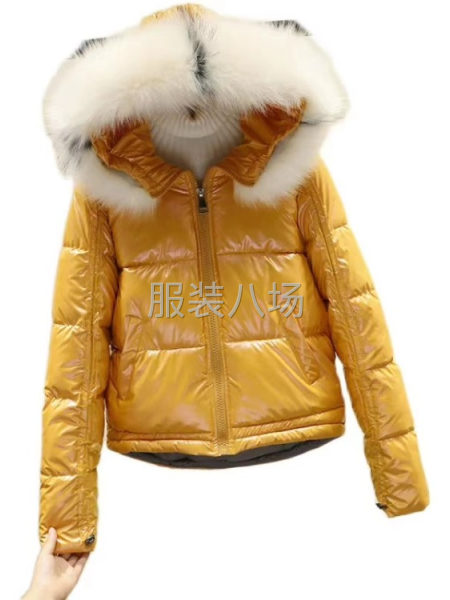 香悦四季服饰招熟练车工4名-第1张图片